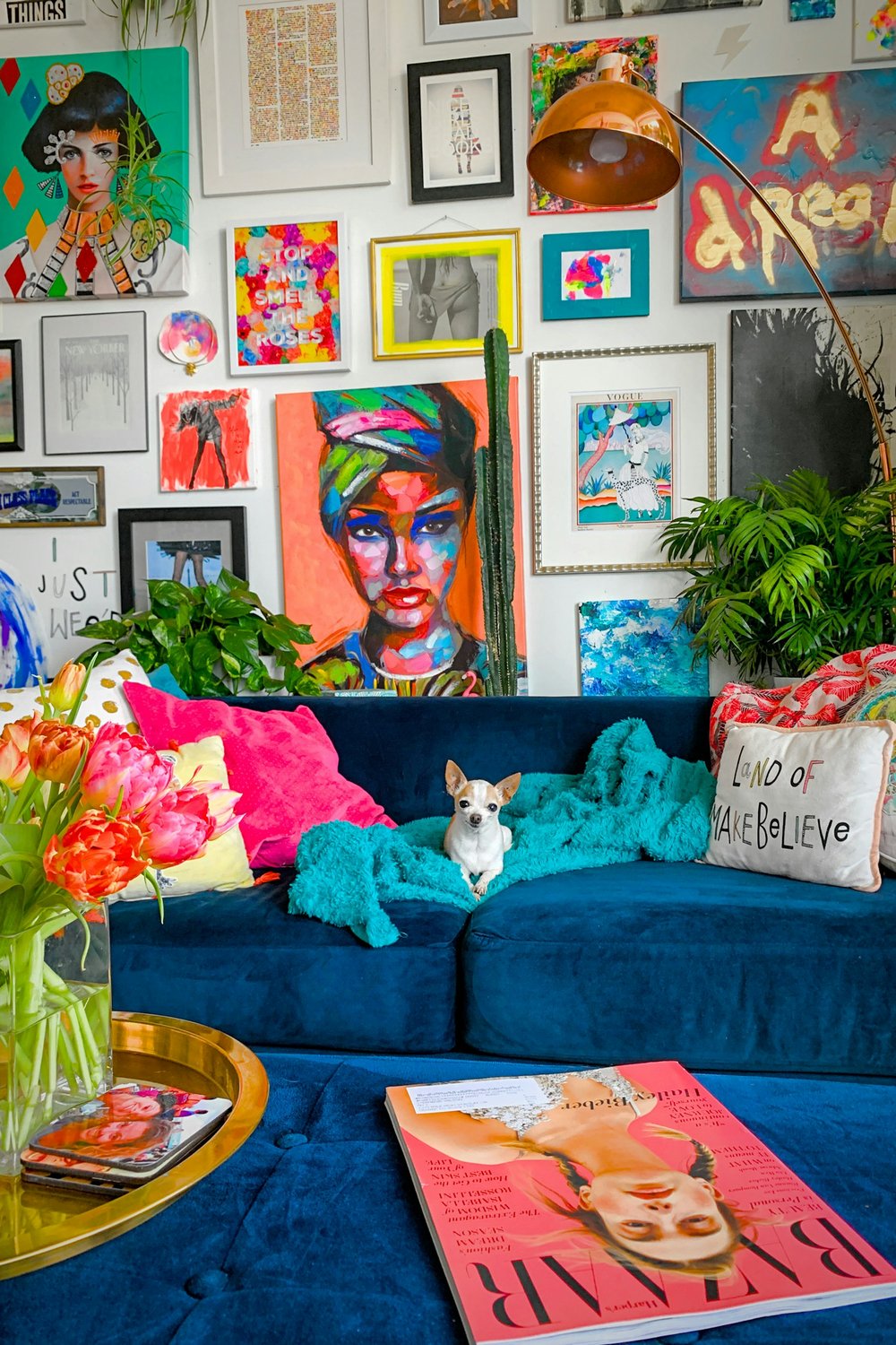 10 Small Living Room Wall Art Ideas That Add Style Without Clutter